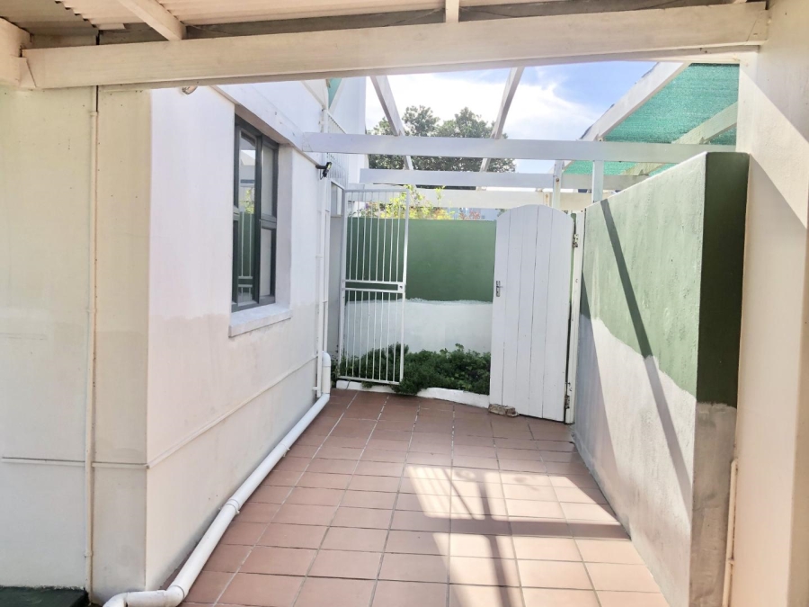 3 Bedroom Property for Sale in Westcliff Western Cape